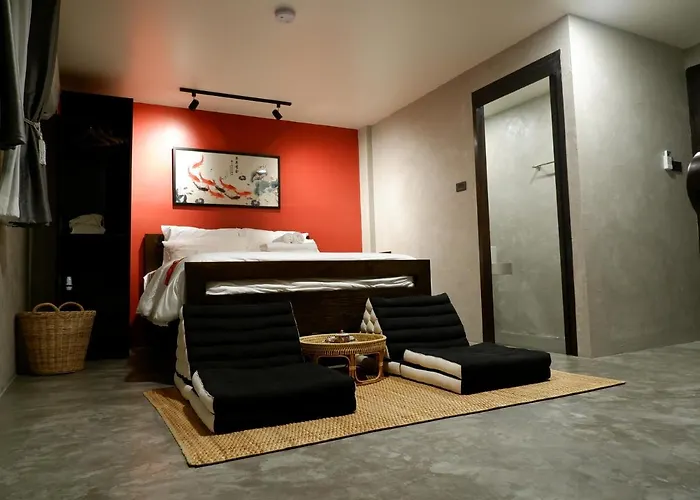 Lo-ha Guest House, Contactless Check-in אכסניה בנגקוק
