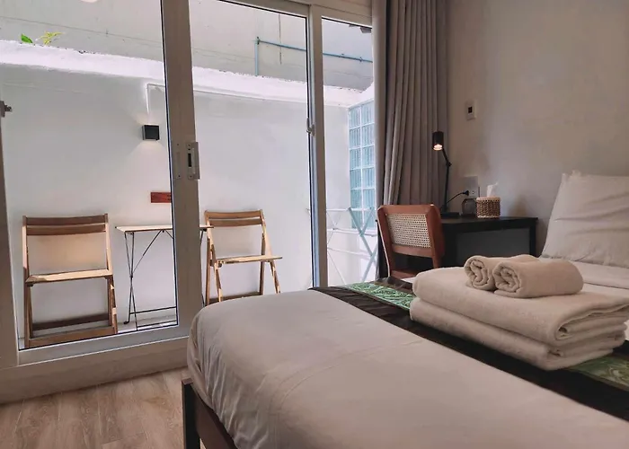 Lo-ha Guest House, Contactless Check-in