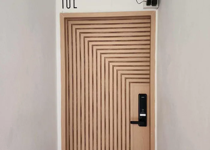 Lo-ha Guest House, Contactless Check-in אכסניה