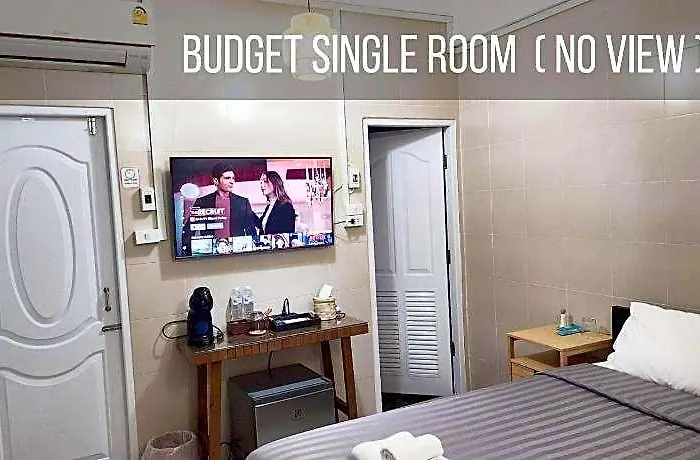 Lo-ha Guest House, Contactless Check-in Hostel Bangkok