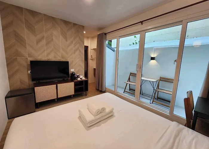 אכסניה Lo-ha Guest House, Contactless Check-in בנגקוק